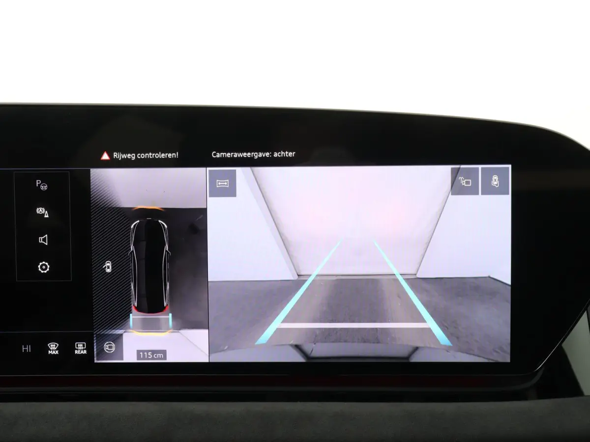 S edition performance 100 kWh | S-line | Navigatie | Adaptive cruise control l B&O Premium soundsysteem l 360 graden camera l Elektrisch verstelbare bestuurdersstoel met geheugen l 3-zone El