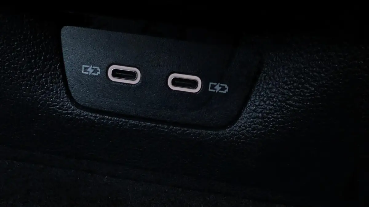 1.0 TSI 110pk Life | Navigatie | App Connect | Camera