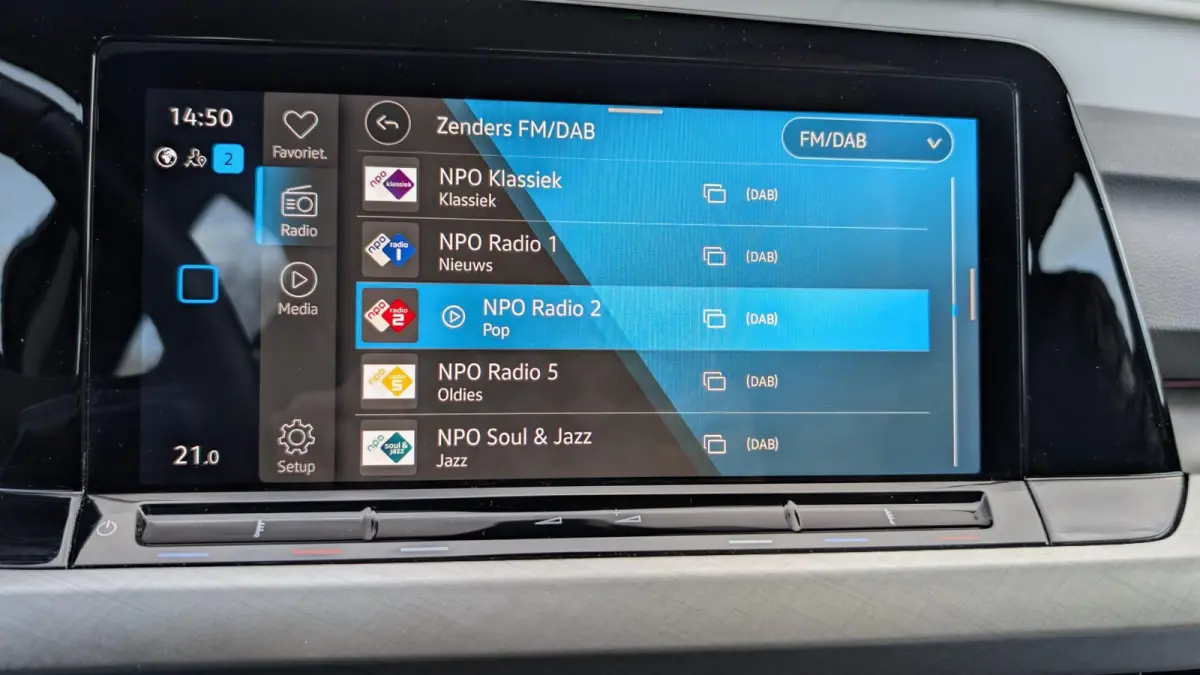 1.0 TSI 110pk Life | Navigatie | App Connect | Camera