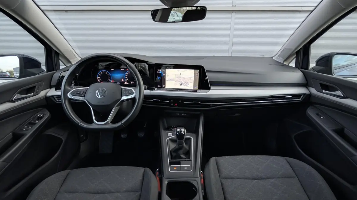 1.0 TSI 110pk Life | Navigatie | App Connect | Camera