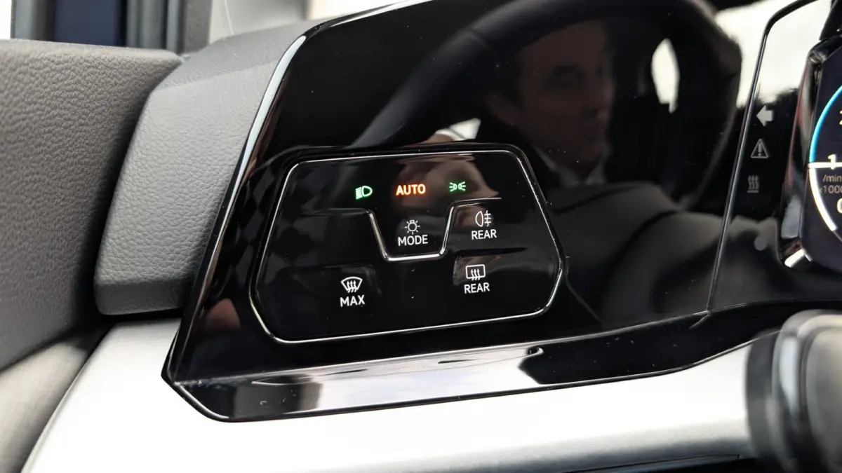 1.0 TSI 110pk Life | Navigatie | App Connect | Camera