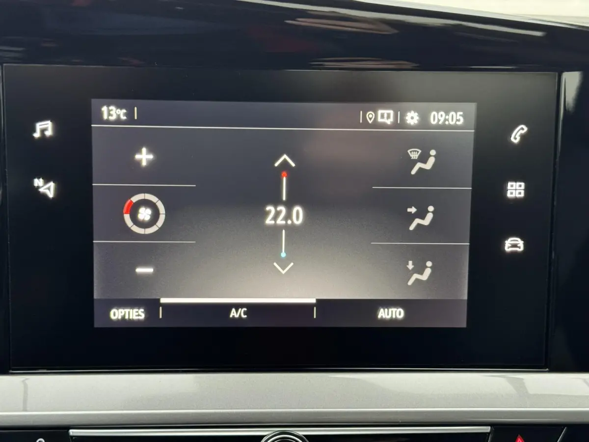 1.2 Turbo Elegance Cruise control Climate control Stoel- stuurverwarming Apple / Android Parkeersensoren plus camera