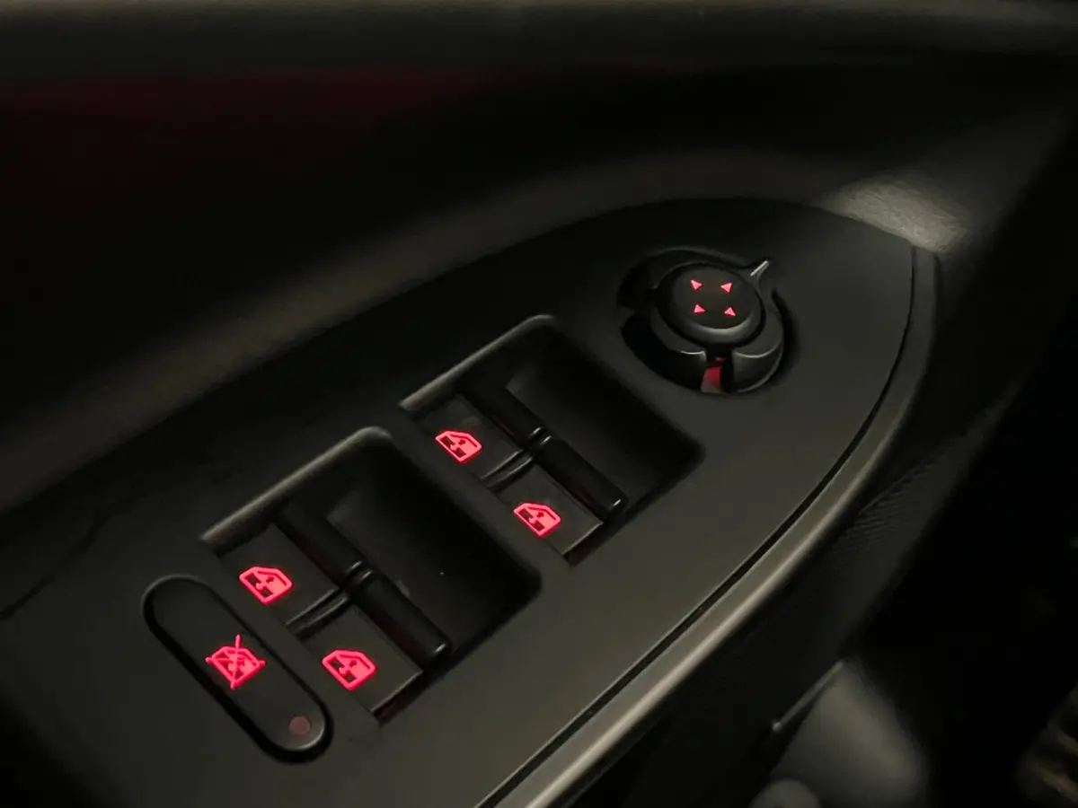1.7 TBi Quadrifoglio Verde / Bose / Xenon