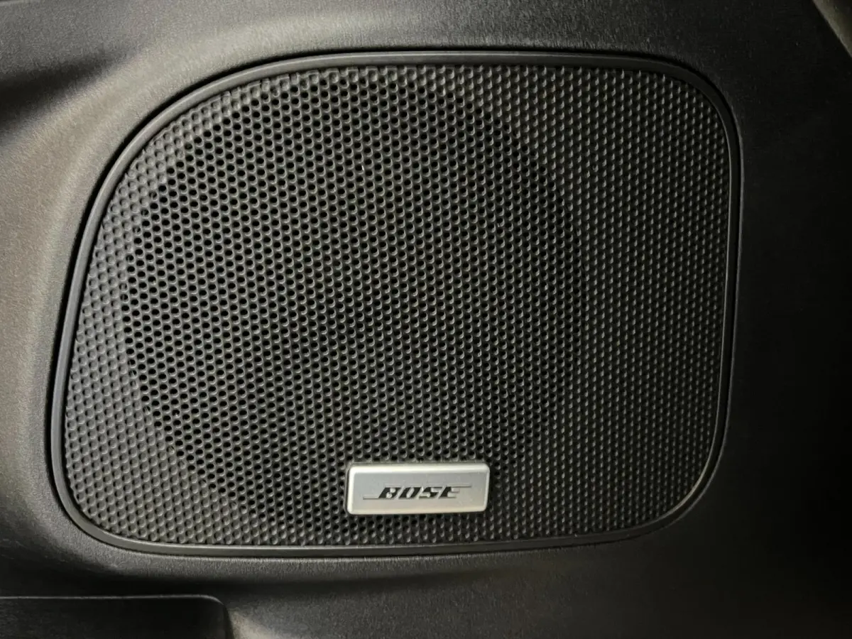 1.7 TBi Quadrifoglio Verde / Bose / Xenon