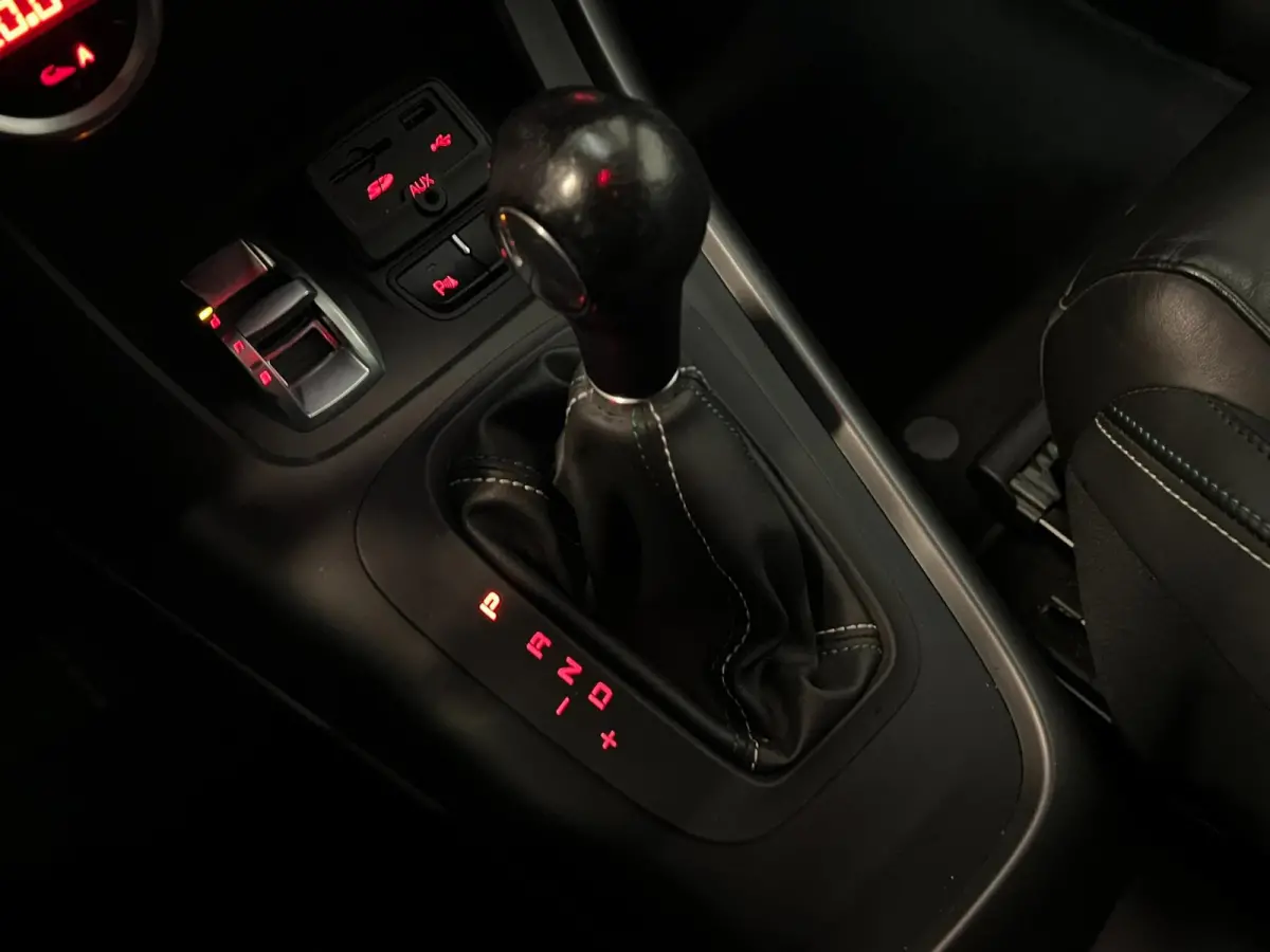 1.7 TBi Quadrifoglio Verde / Bose / Xenon