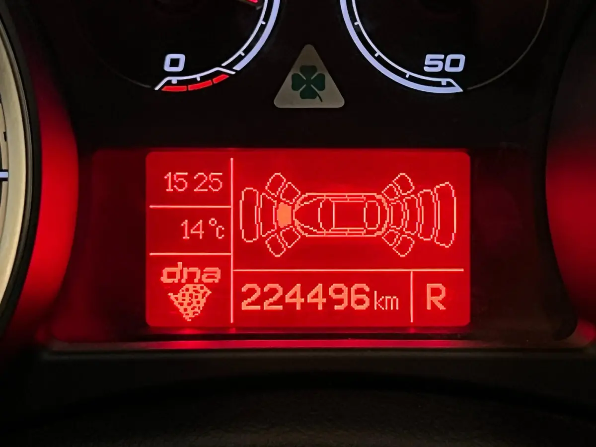 1.7 TBi Quadrifoglio Verde / Bose / Xenon