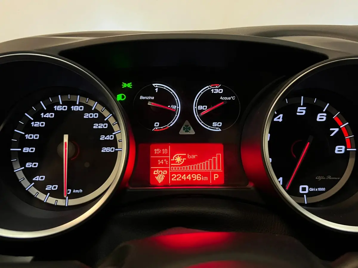 1.7 TBi Quadrifoglio Verde / Bose / Xenon