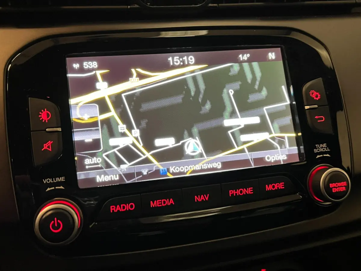 1.7 TBi Quadrifoglio Verde / Bose / Xenon