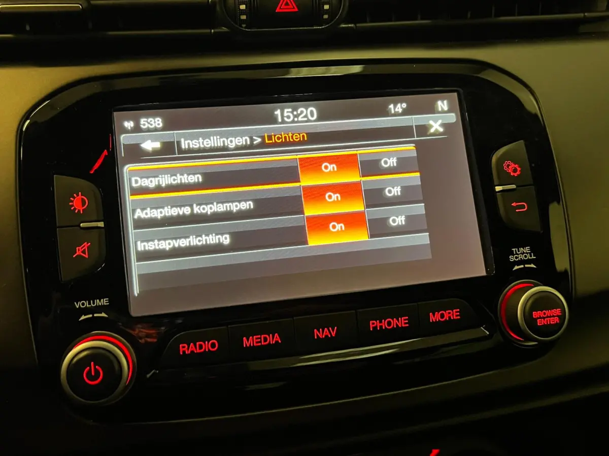 1.7 TBi Quadrifoglio Verde / Bose / Xenon