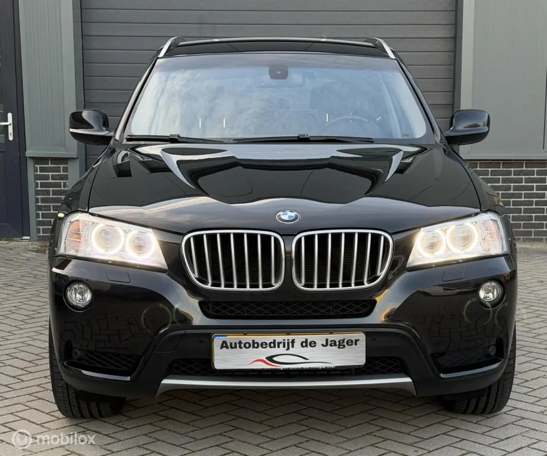 xDrive35i High Executive/ O. HISTORIE/ LEDEREN BEKL./
