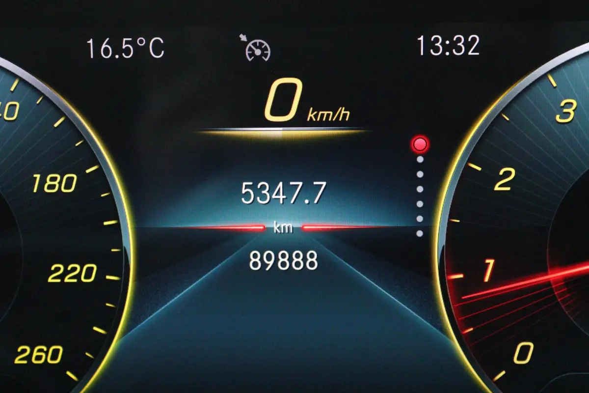200 Business Solution AMG (PANORAMADAK, STOELVERWARMING, ACHTERUITRIJCAMERA, SFEERVERLICHTING)