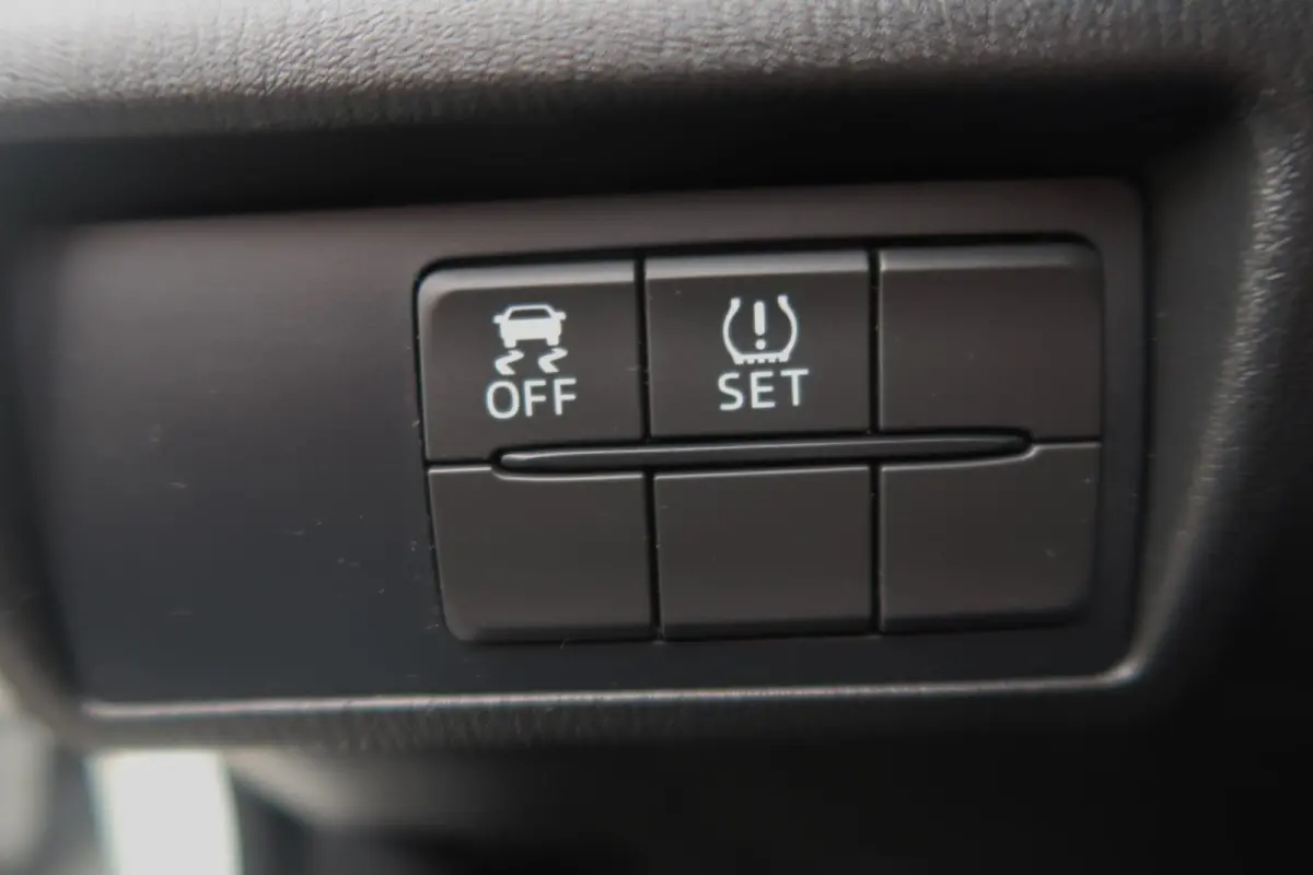 1.5 SkyActiv-G 131 TS 1EIGENAAR|AIRCO|CRUISECONTROL|BLUETOOTH|XENON-LED|ORIGINEEL NEDERLANDS