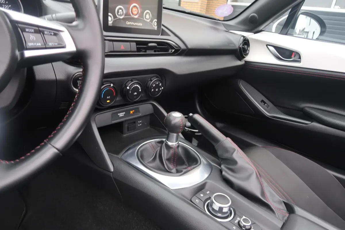 1.5 SkyActiv-G 131 TS 1EIGENAAR|AIRCO|CRUISECONTROL|BLUETOOTH|XENON-LED|ORIGINEEL NEDERLANDS