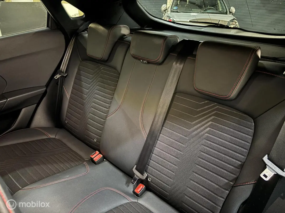 1.0 EcoBoost ST-Line X AUTOMAAT