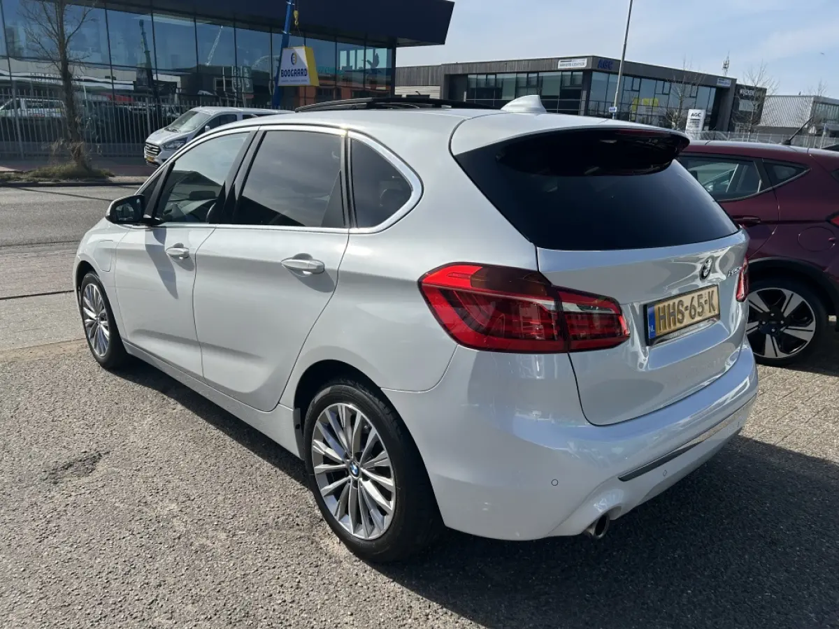 225xe iPerformance Hybride Panodak Leder
