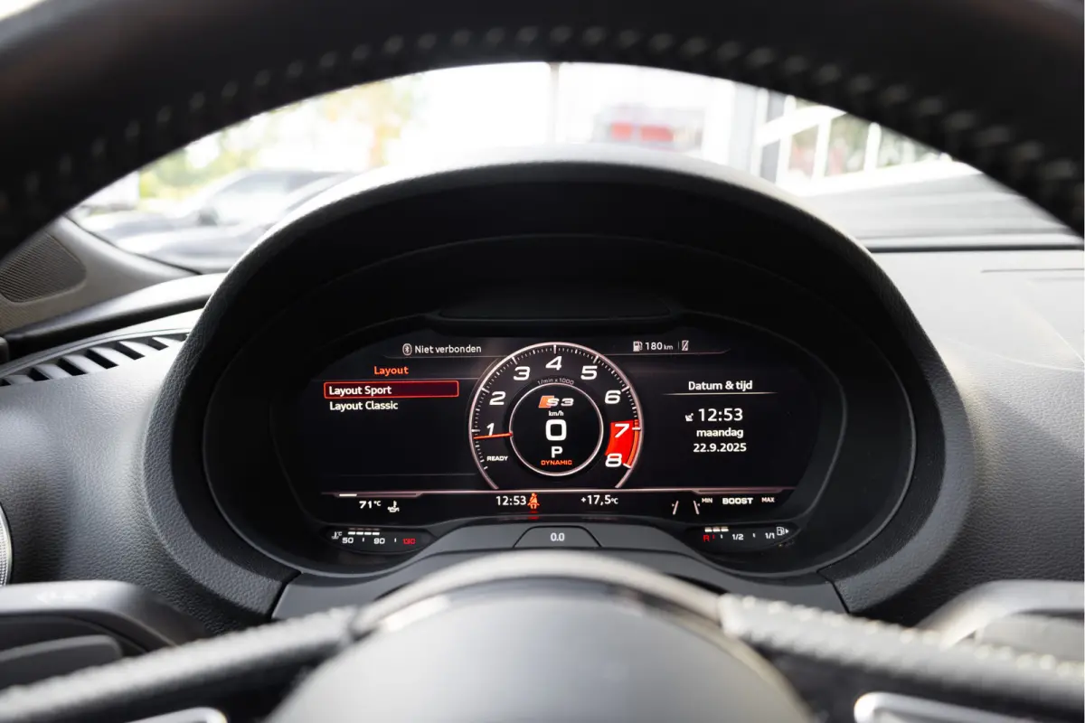 2.0 TFSI 310 pk S3 Quattro Pro Line Plus S-Line /Facelift/ Pano-Dak/ Matrix-Led/ Adap.Cruise/ B&O-Sound/ Dynamic-Steering/ Sport-Stoelen/ Stoel.Verw. Park.Sens/ 19'' LMV