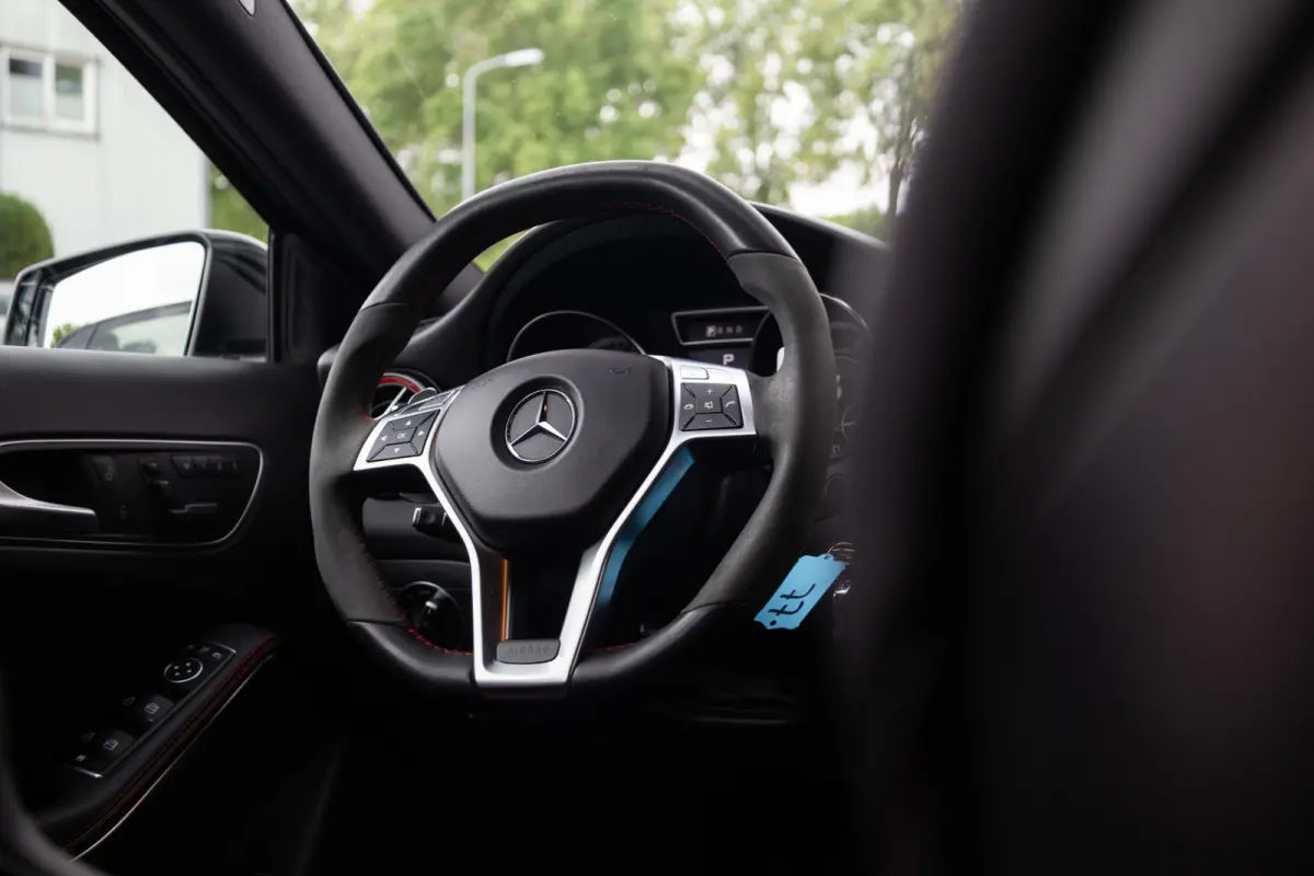 45 AMG 361 pk 4MATIC AMG-Sportpakket / Xenon/ Schaal-Stoelen/ Stoel.Verw/ Park.Sens/ Climate/ Cruise-Controle/ 19'' LMV