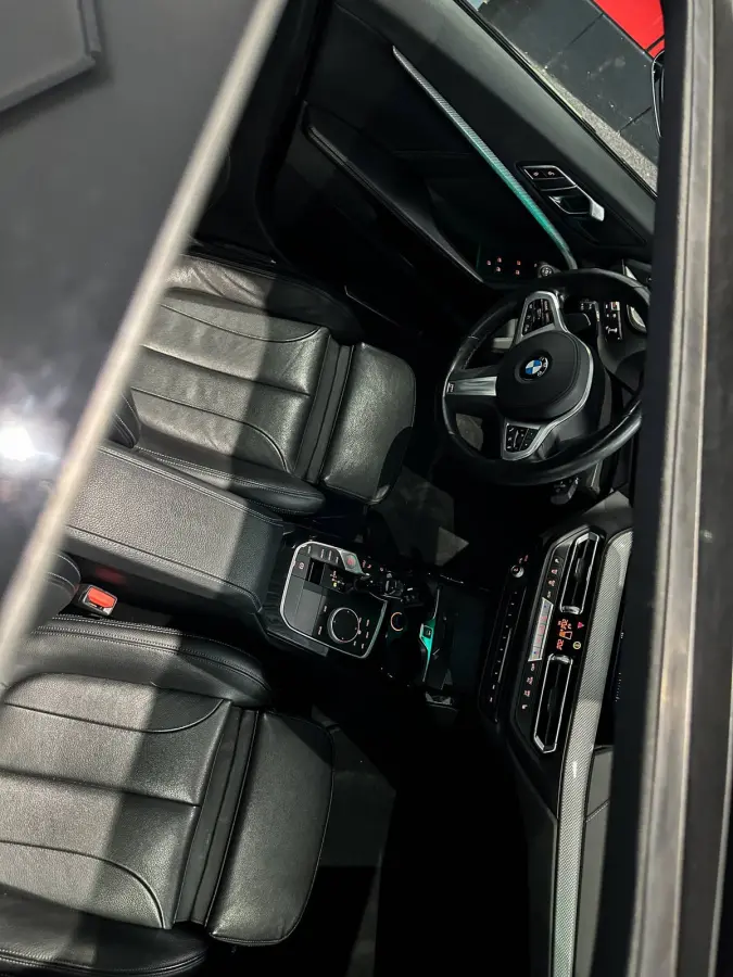 M135i xDrive High Ex H/K|Schuifdak|Camera|Leder
