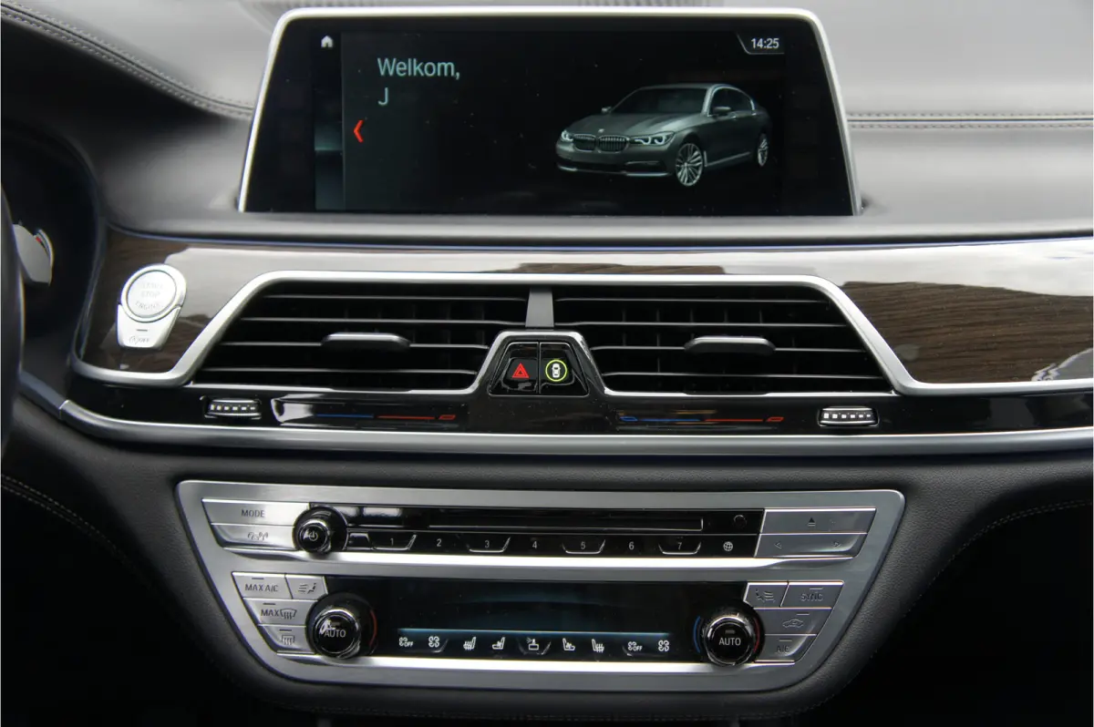 750i xDrive M sportpakket, camera rondom