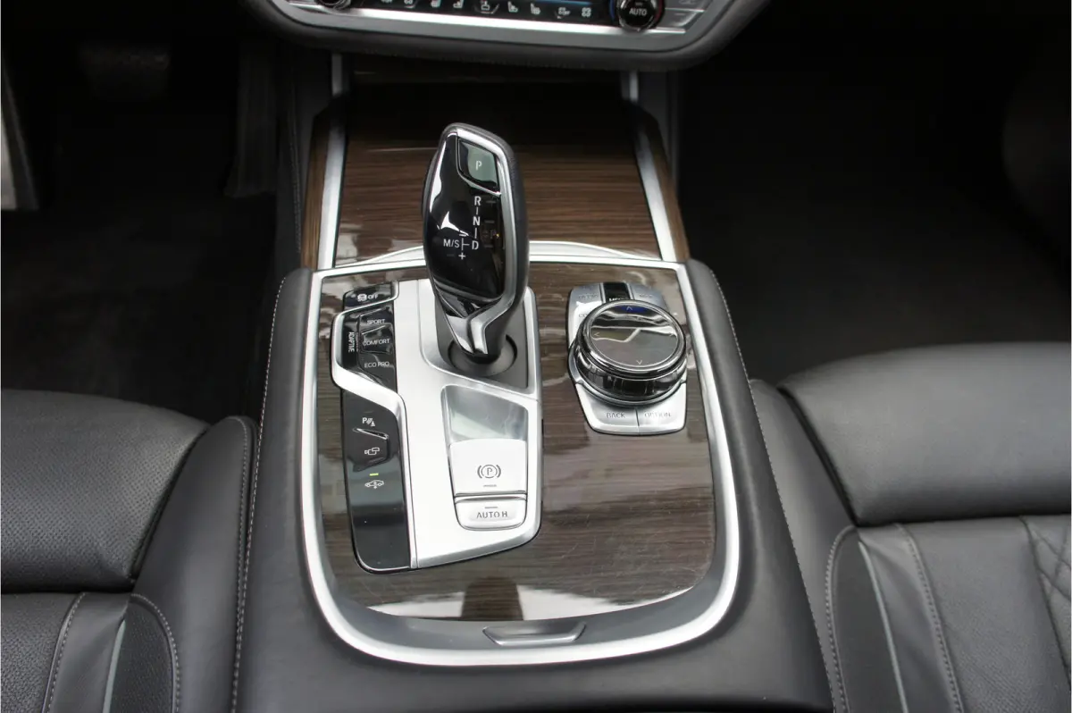 750i xDrive M sportpakket, camera rondom