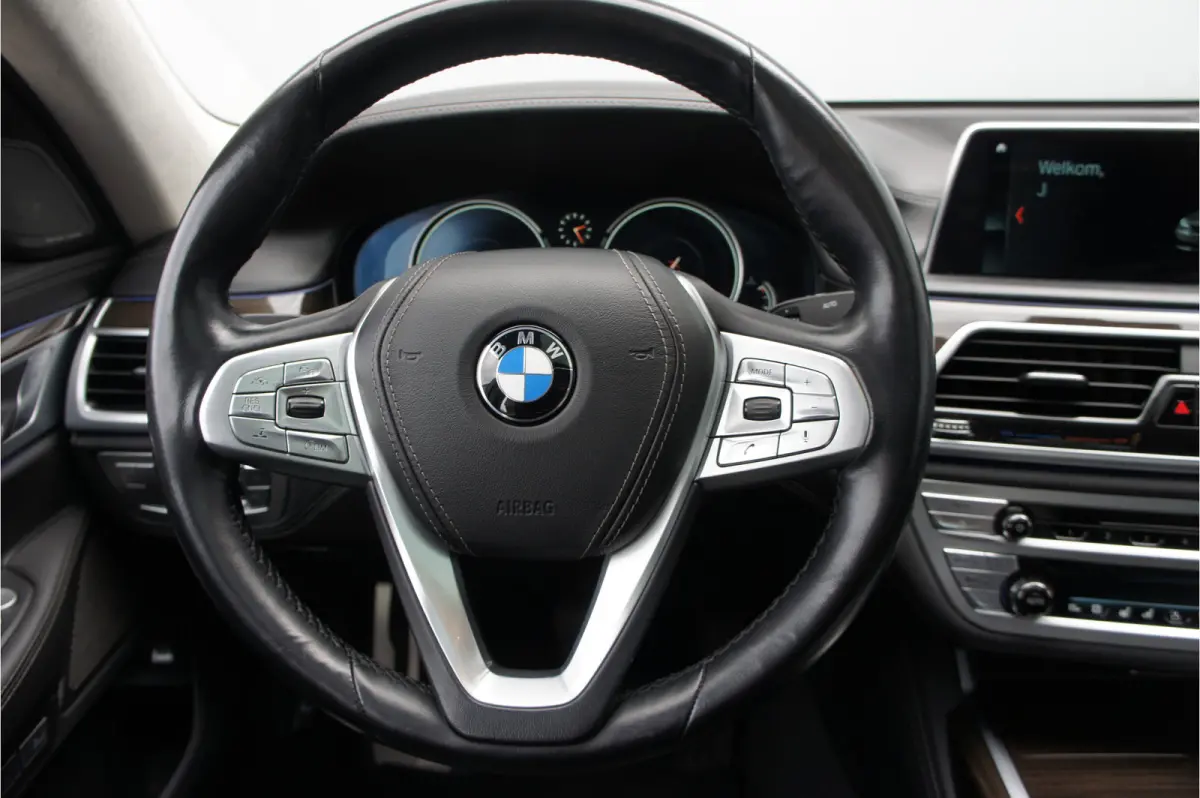 750i xDrive M sportpakket, camera rondom