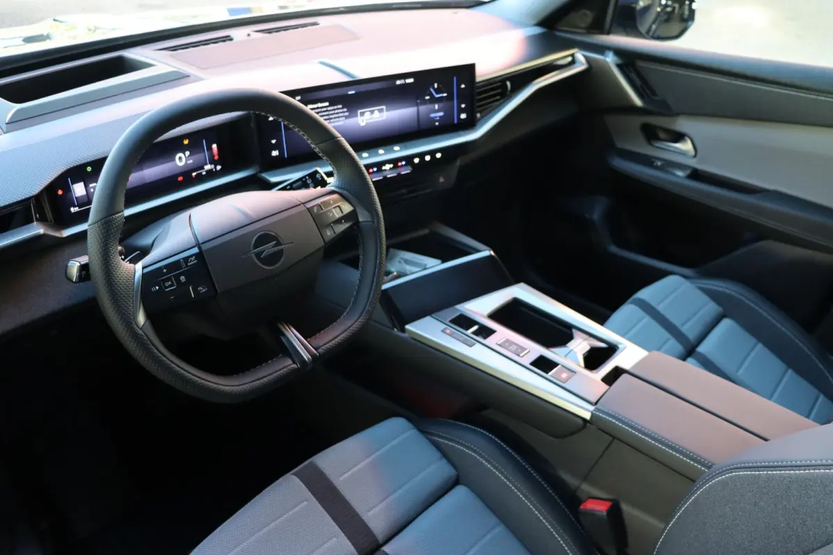 1.2 Turbo Hybrid Business Edition Panoramadak Tech. pakket info. pakket nieuw te bestellen