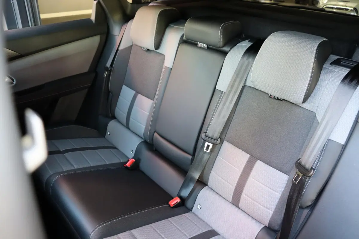 1.2 Turbo Hybrid Business Edition Panoramadak Tech. pakket info. pakket nieuw te bestellen