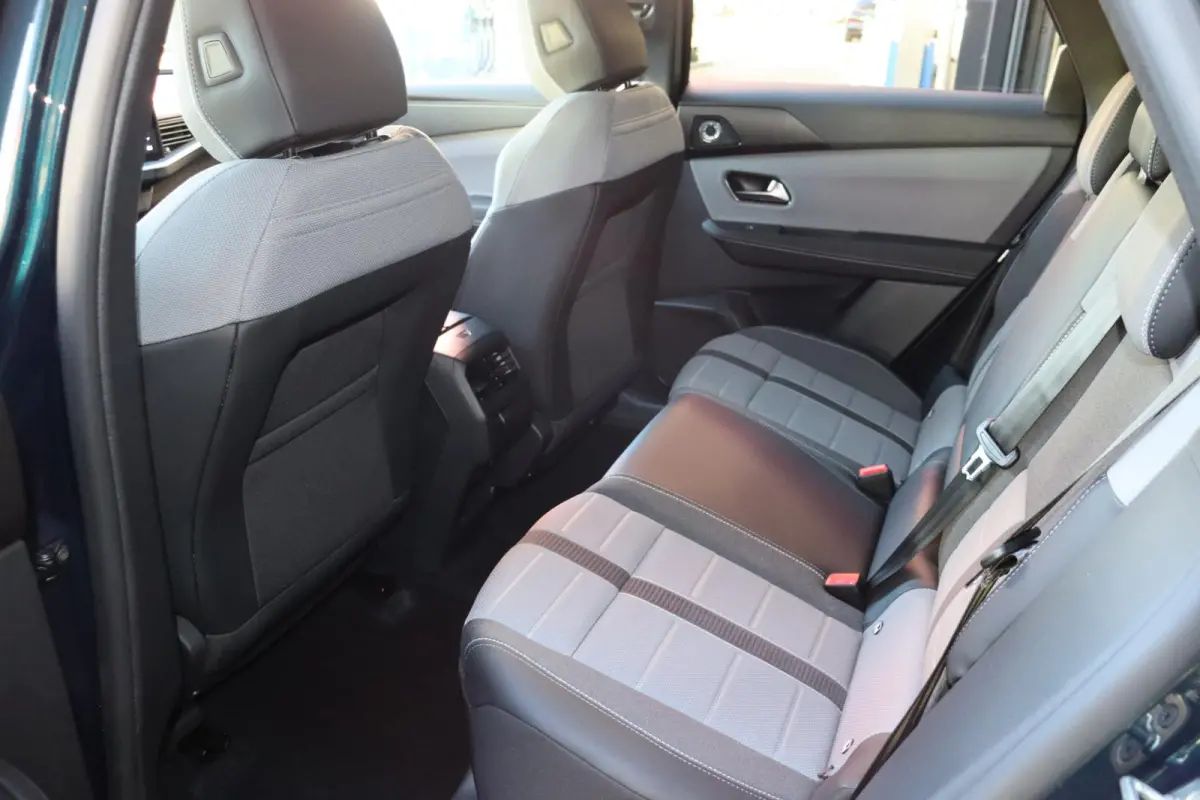 1.2 Turbo Hybrid Business Edition Panoramadak Tech. pakket info. pakket nieuw te bestellen