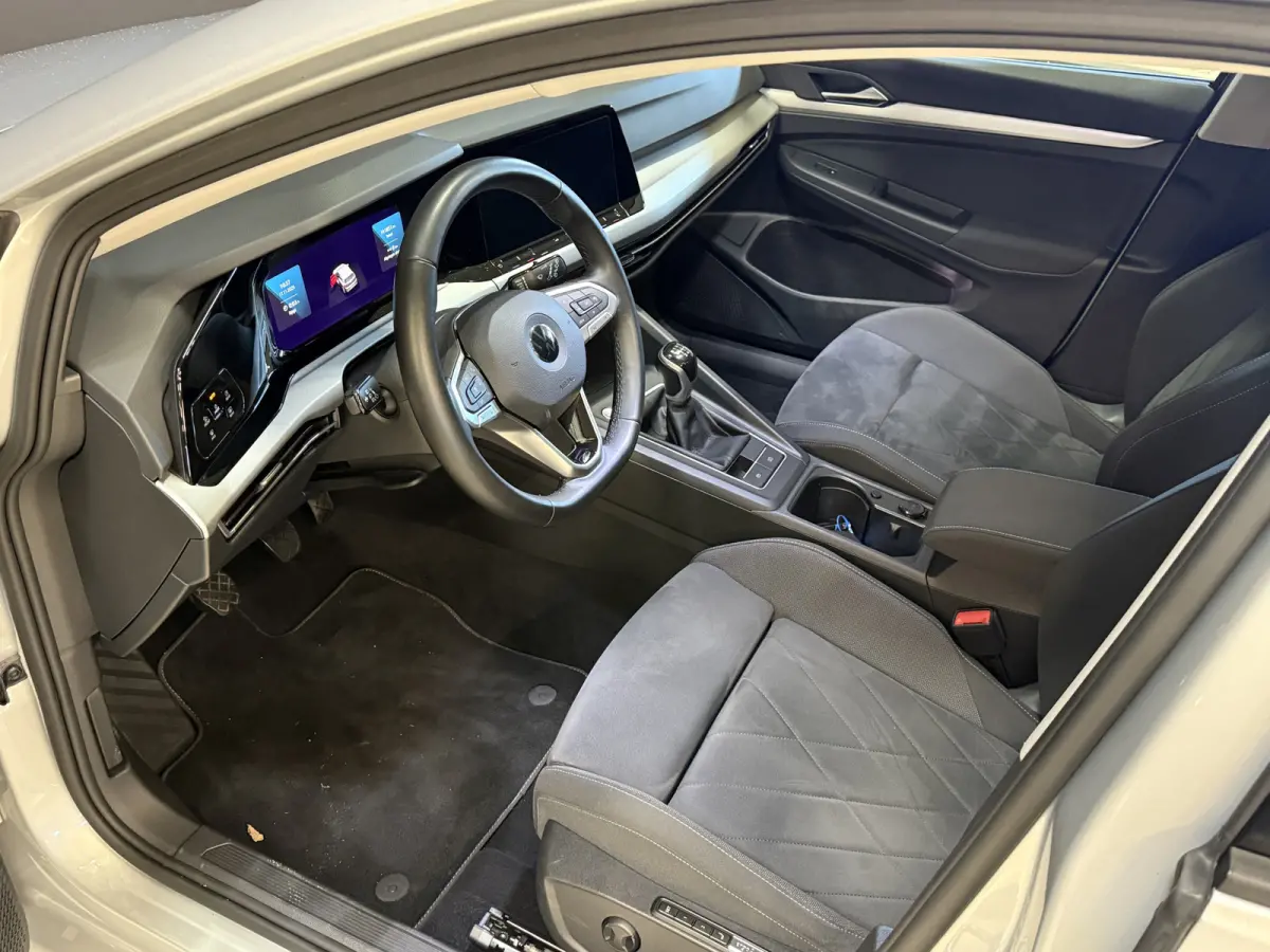 1.5 TSI Life Business | Memory stoelen | Camera | Full LED | Apple Carplay