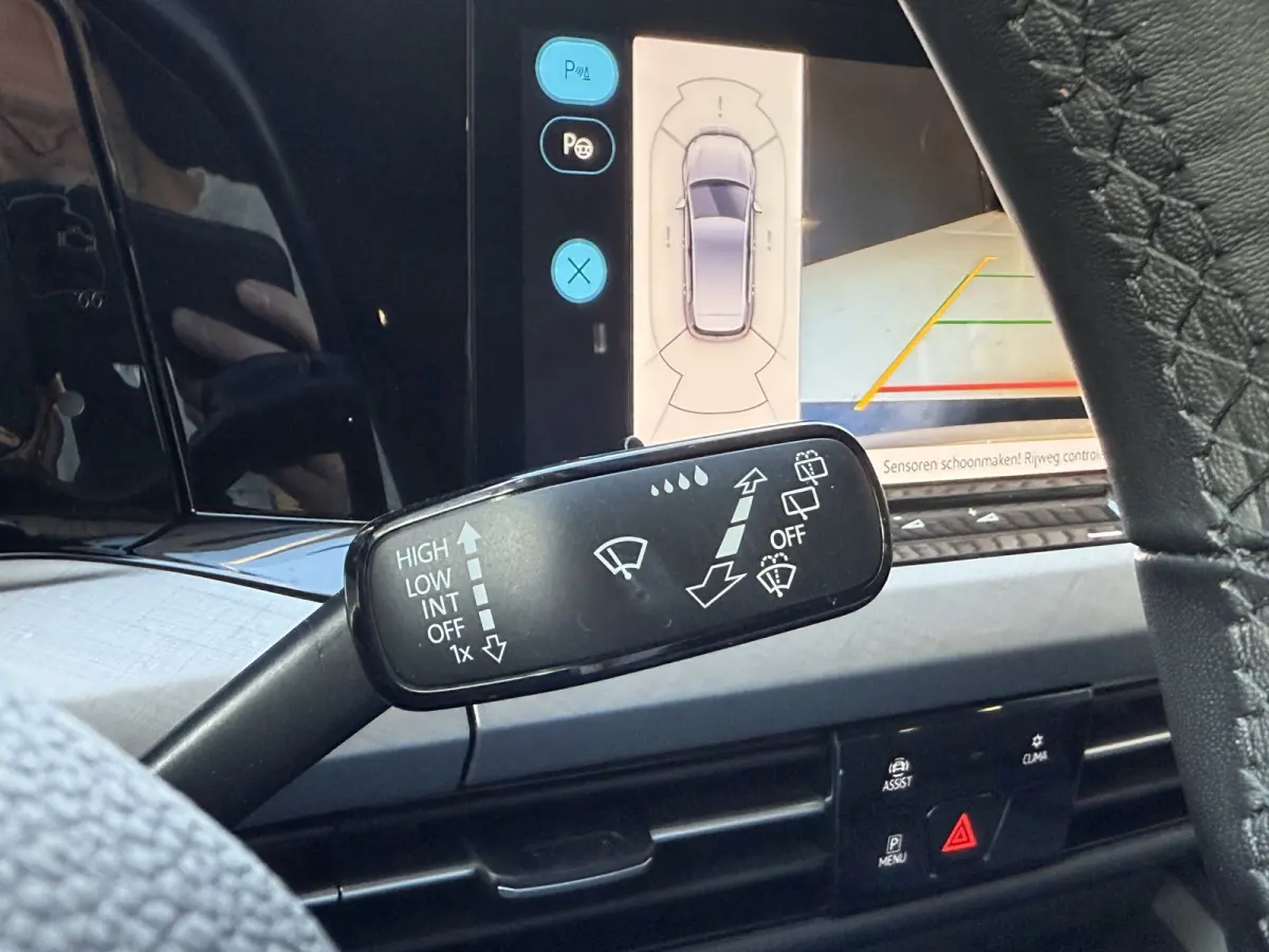 1.5 TSI Life Business | Memory stoelen | Camera | Full LED | Apple Carplay