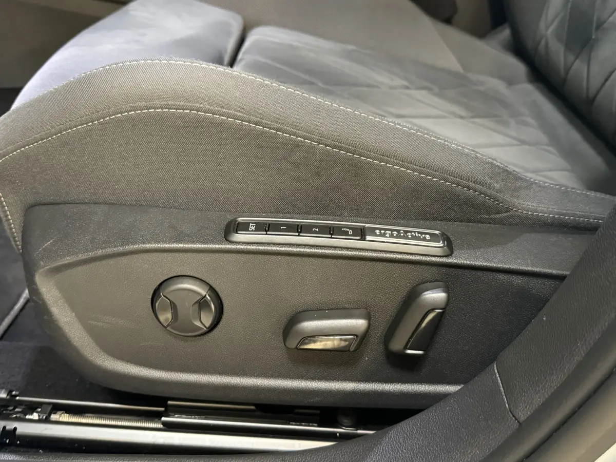 1.5 TSI Life Business | Memory stoelen | Camera | Full LED | Apple Carplay
