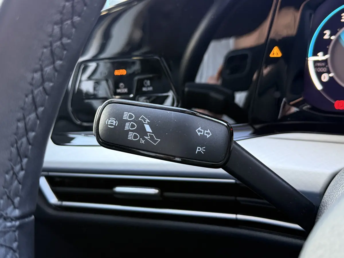 1.5 TSI Life Business | Memory stoelen | Camera | Full LED | Apple Carplay