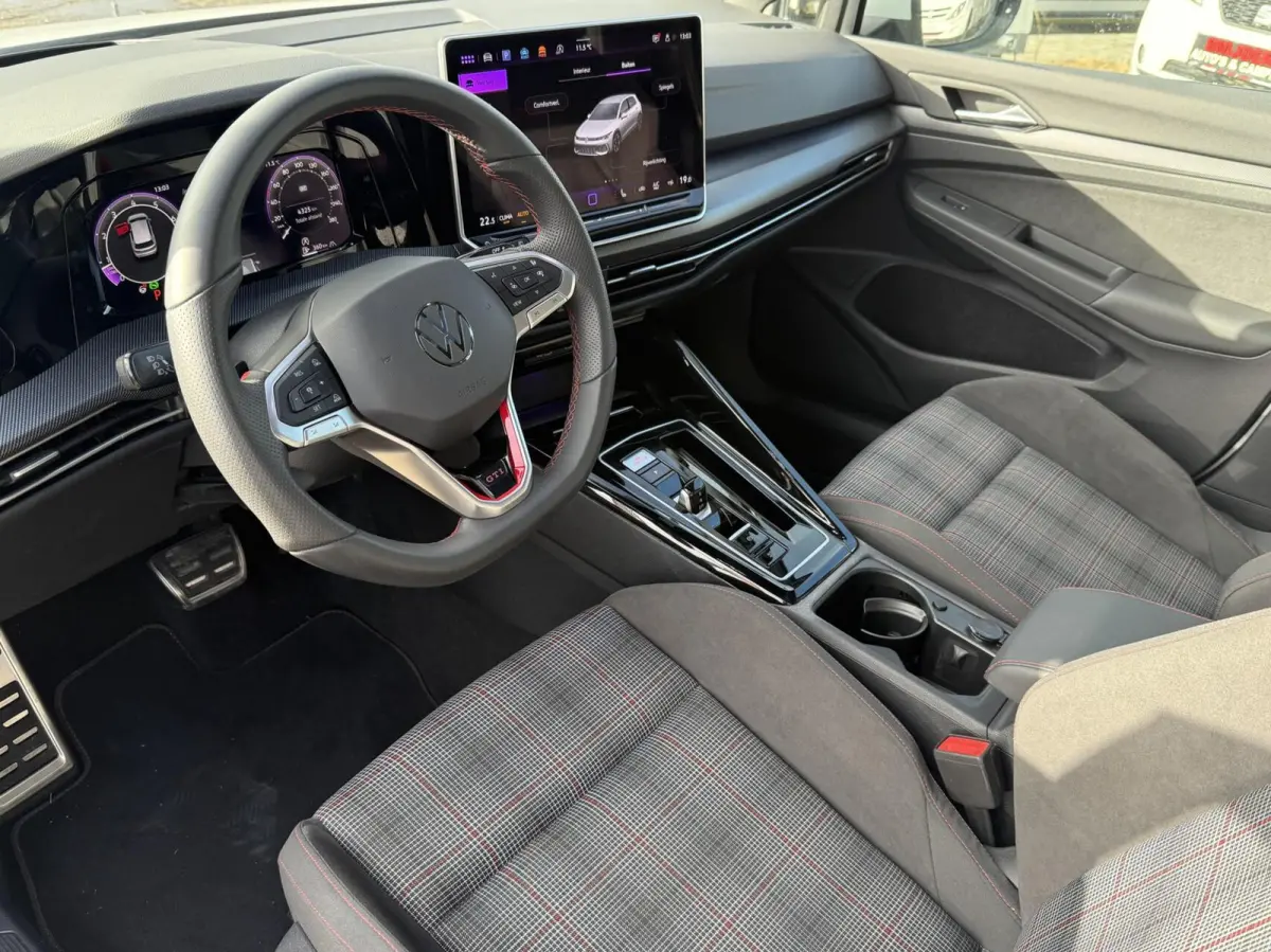 2.0 TSI GTI 8.5 panodak 12-2024 maar 4325 km