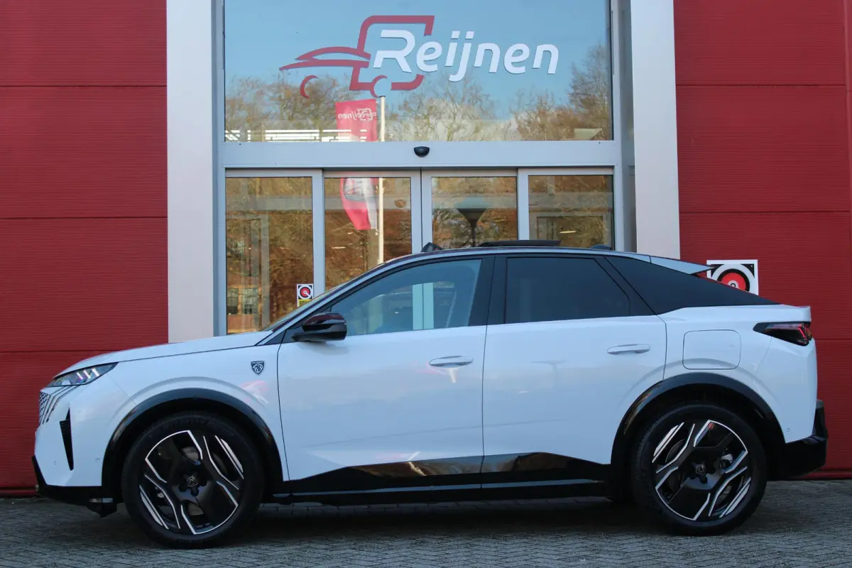 GT 325PK LAUNCH EDITION DUAL MOTOR 73KWH | PANORAMISCH SCHUIF / KANTELDAK | PREMIUM HIFI FOCAL | LEDEREN BEKLEDING NAPPA | ELEKTRISCH VERSTELBARE VOOR STOELEN, MET GEHEUGENFUNCTIE OP BESTUUR