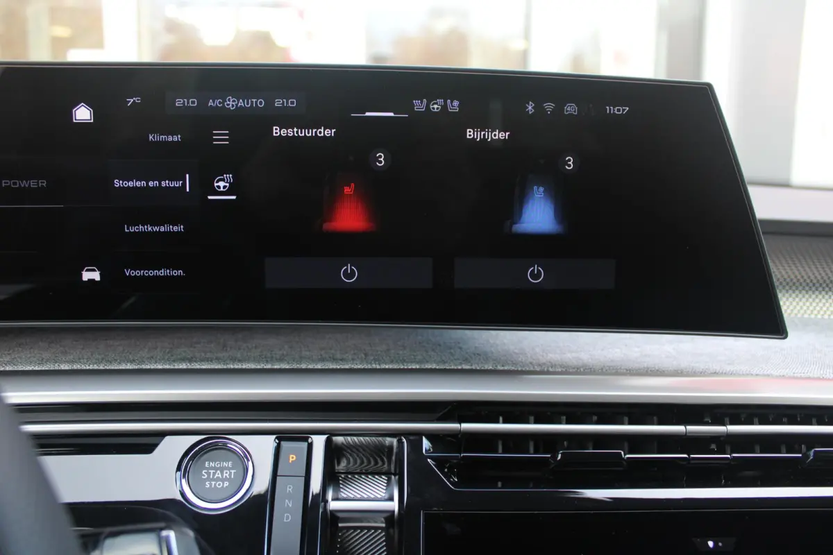 GT 325PK LAUNCH EDITION DUAL MOTOR 73KWH | PANORAMISCH SCHUIF / KANTELDAK | PREMIUM HIFI FOCAL | LEDEREN BEKLEDING NAPPA | ELEKTRISCH VERSTELBARE VOOR STOELEN, MET GEHEUGENFUNCTIE OP BESTUUR