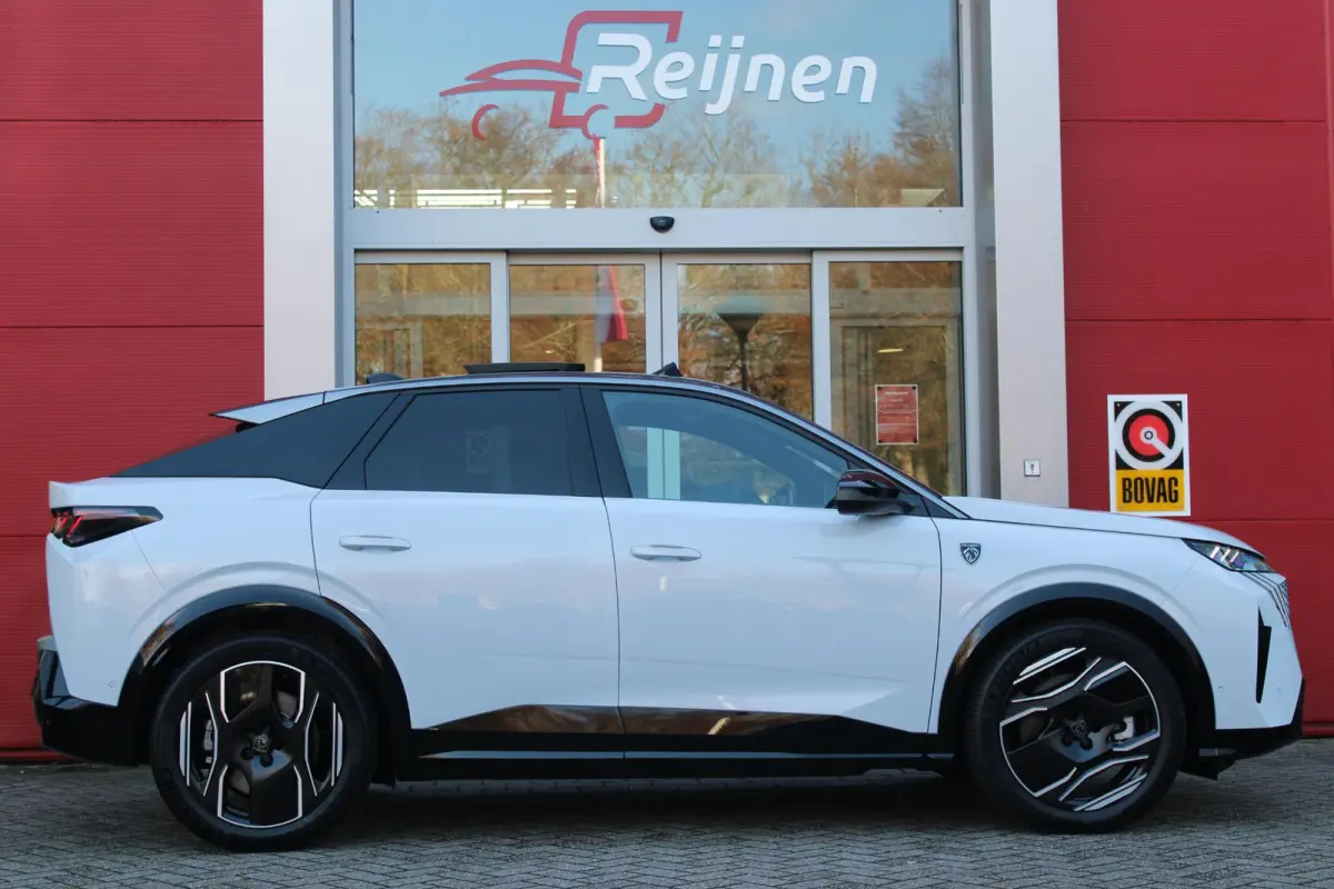 GT 325PK LAUNCH EDITION DUAL MOTOR 73KWH | PANORAMISCH SCHUIF / KANTELDAK | PREMIUM HIFI FOCAL | LEDEREN BEKLEDING NAPPA | ELEKTRISCH VERSTELBARE VOOR STOELEN, MET GEHEUGENFUNCTIE OP BESTUUR