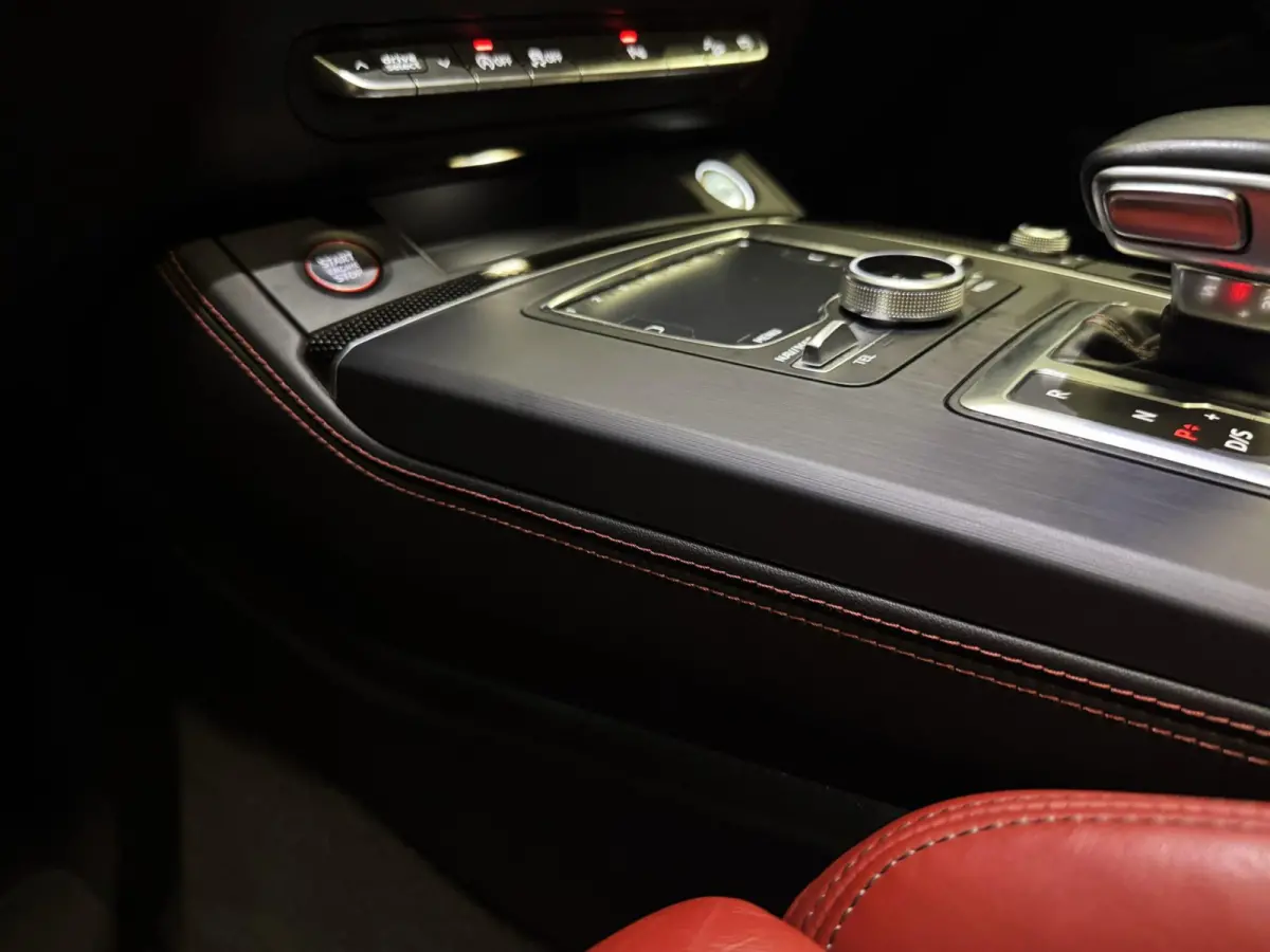 SQ5 3.0 TFSI V6 Quattro|PANO|SFEER|KEYLESS|VIRTUAL|CARBON
