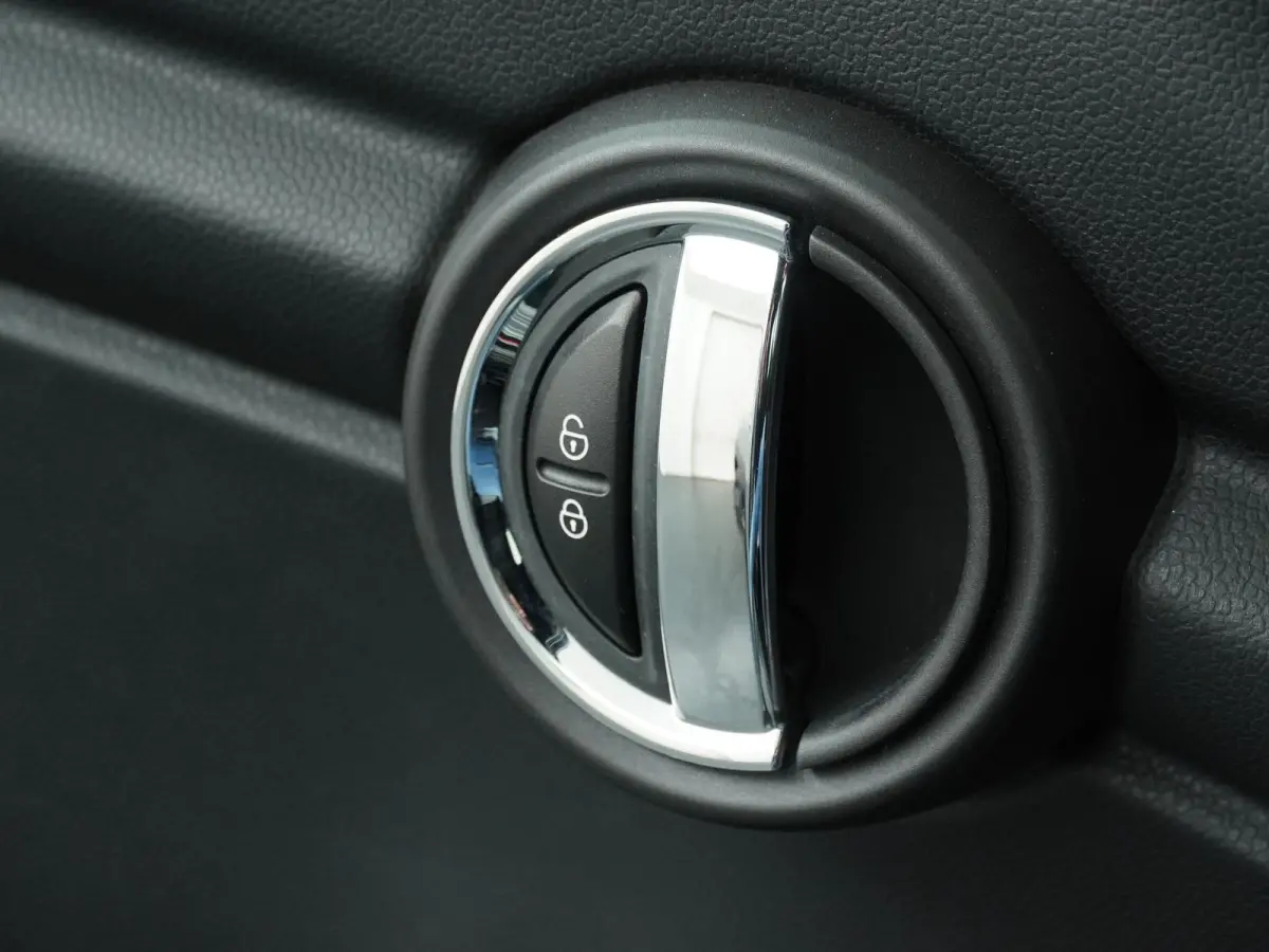 Cooper Chili | JCW-trim | NAVI | CRUISE |