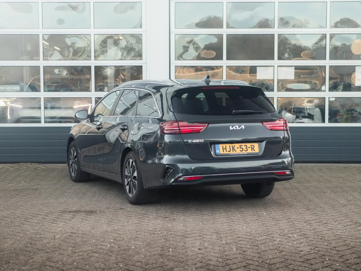 1.0 T-GDi Design Edition l Navigatie l Stoel en stuurwielverwarming l EL. kofferklep l JBL premium Sound