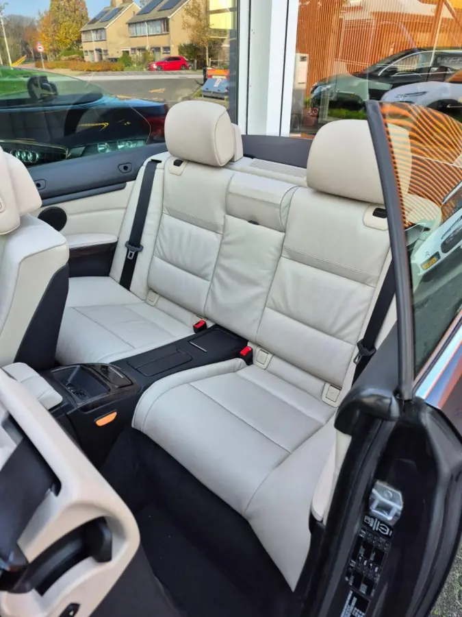 325i Exclusive