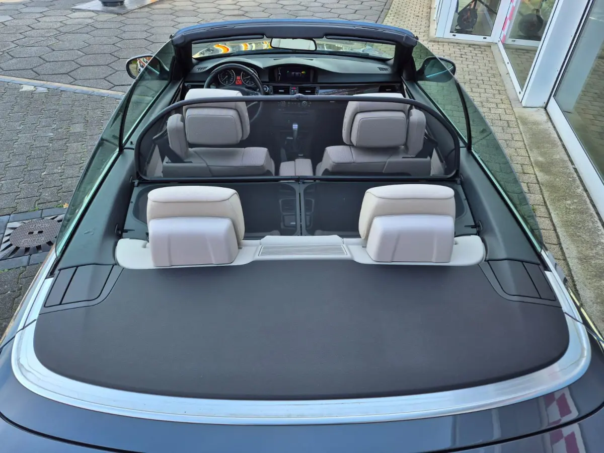 325i Exclusive