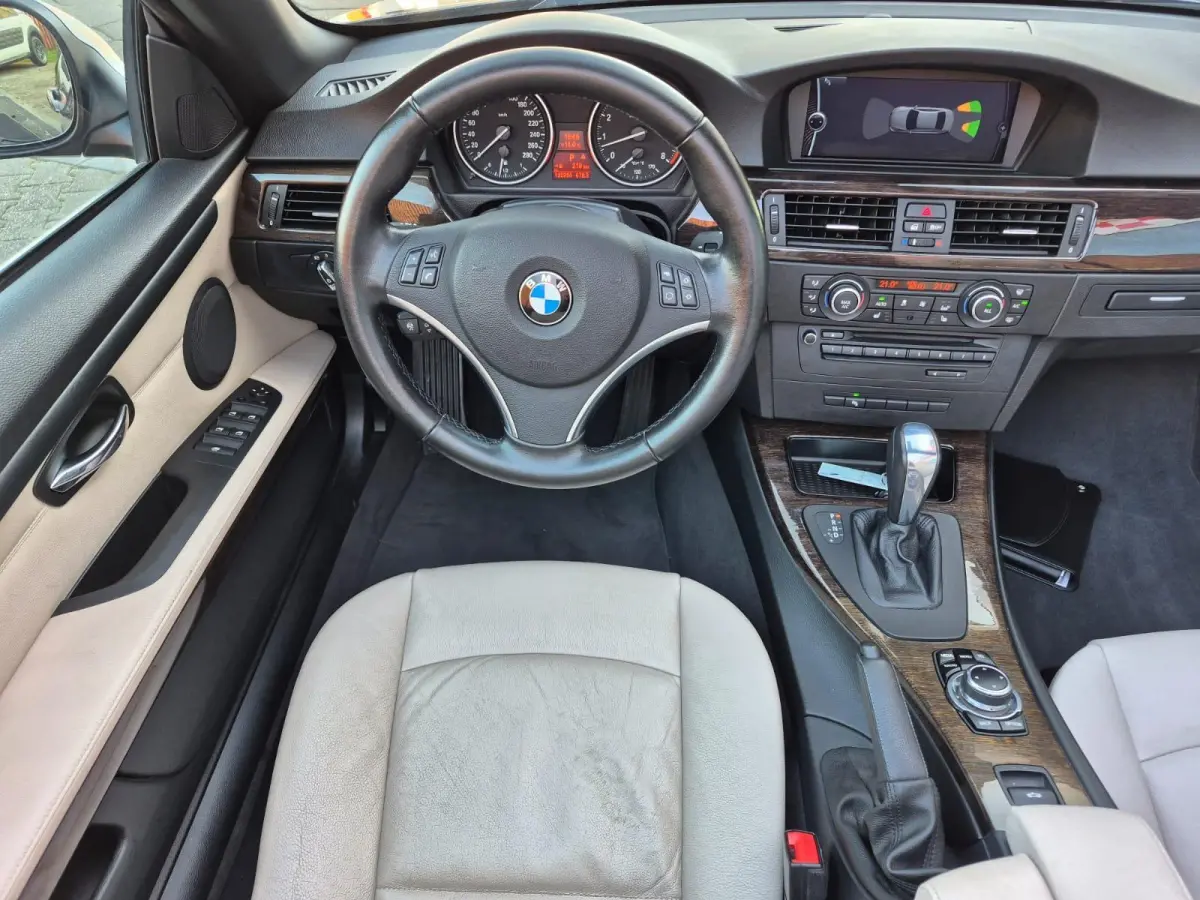 325i Exclusive