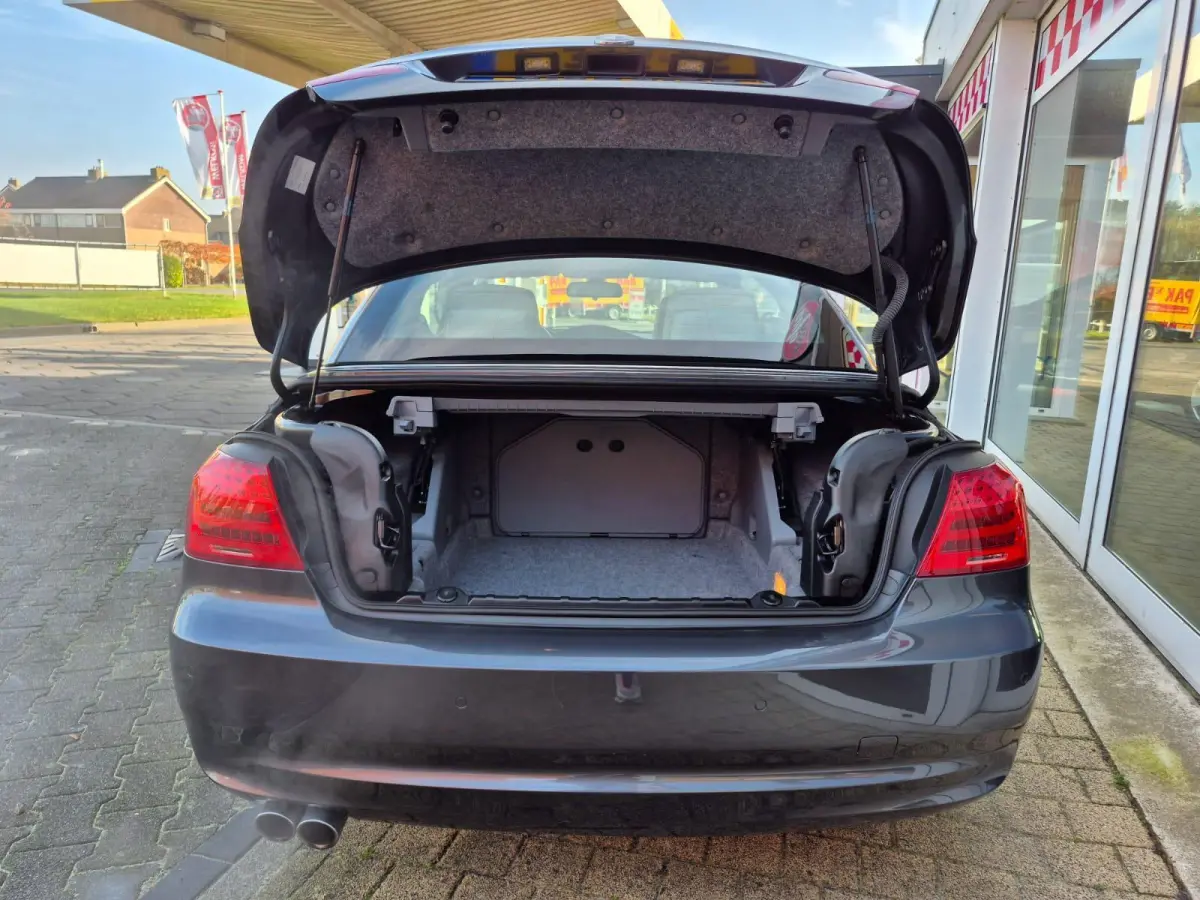 325i Exclusive