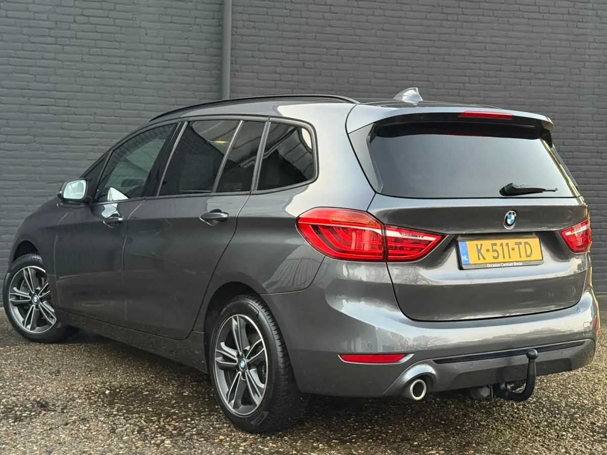 216i 7p. High Executive|NAVI|CARPLAY|PDC|KEYLESS|CRUISE|TREKHAAK