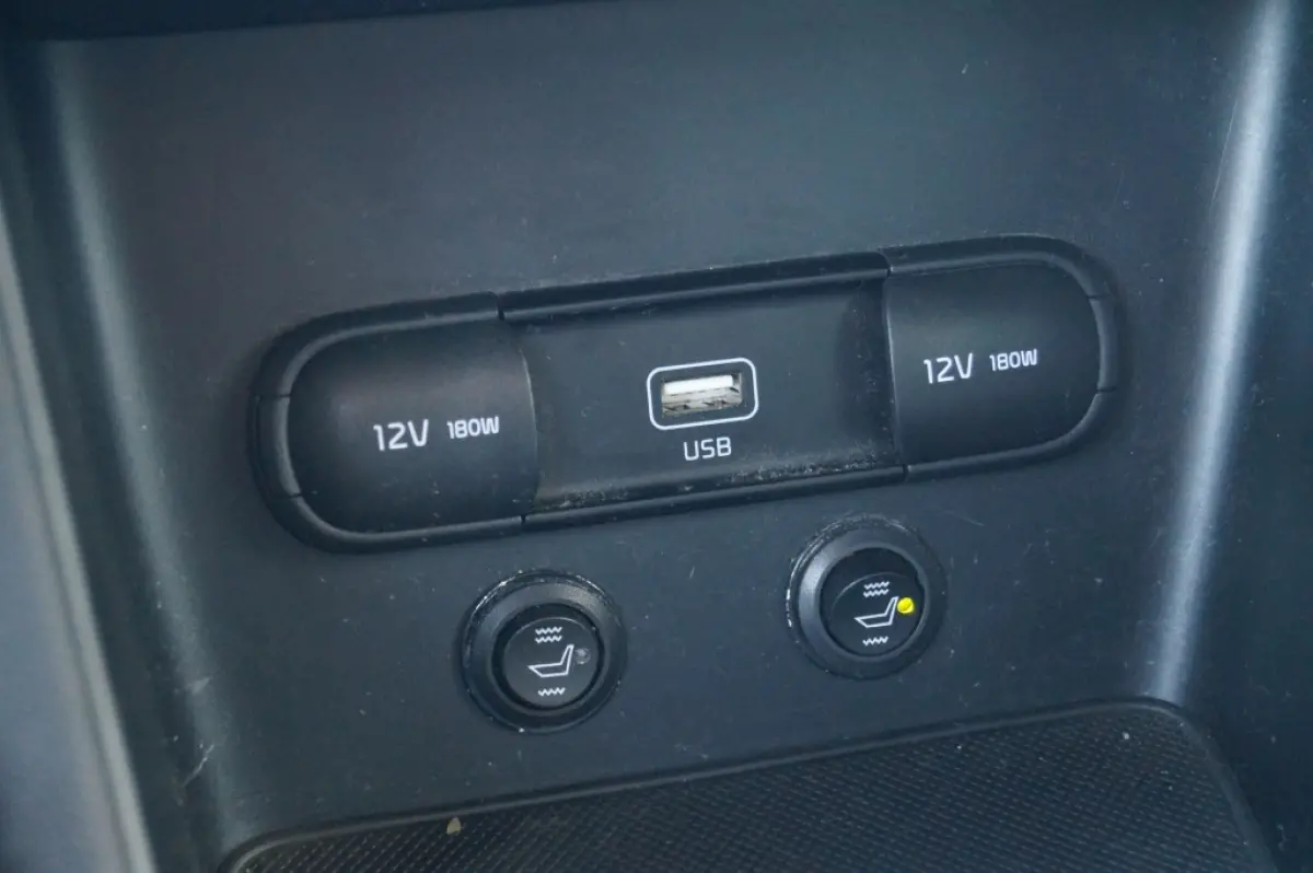 1.6 CRDi 136pk MHEV DynamicLine -NAVI-ECC-CAM-