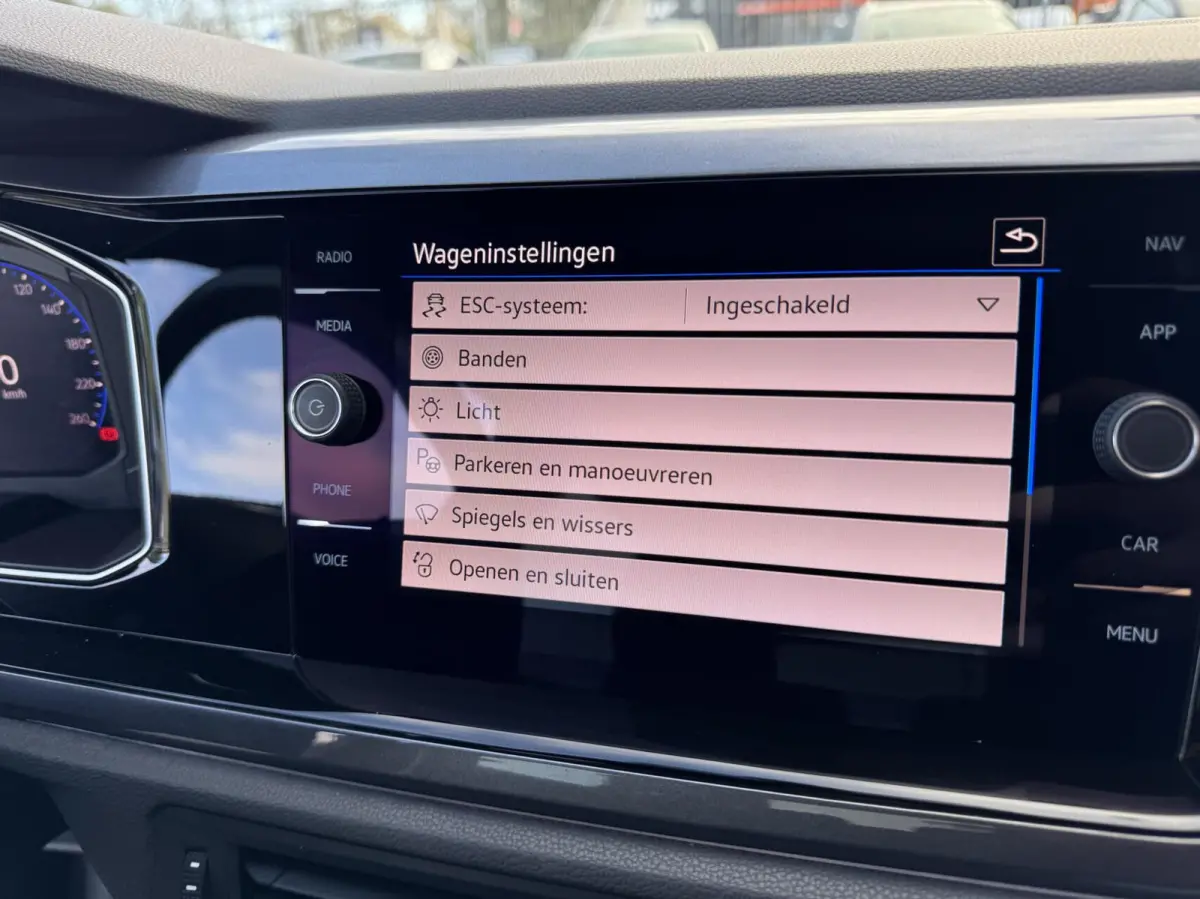 1.0 TSI 110pk R-Line DSG ACC Virtuele CockpitCarPlay Camera Leder LED Stlvw Garantie