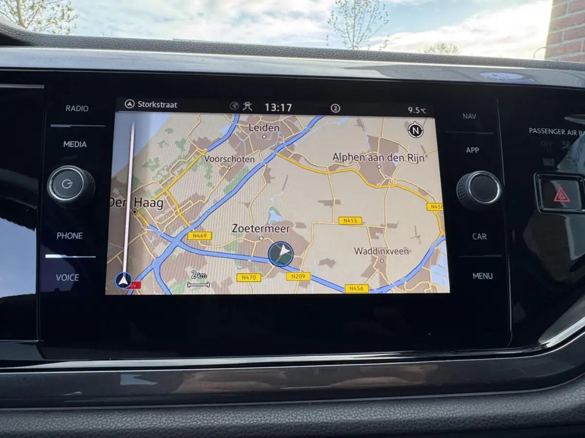 1.0 TSI 110pk R-Line DSG ACC Virtuele CockpitCarPlay Camera Leder LED Stlvw Garantie