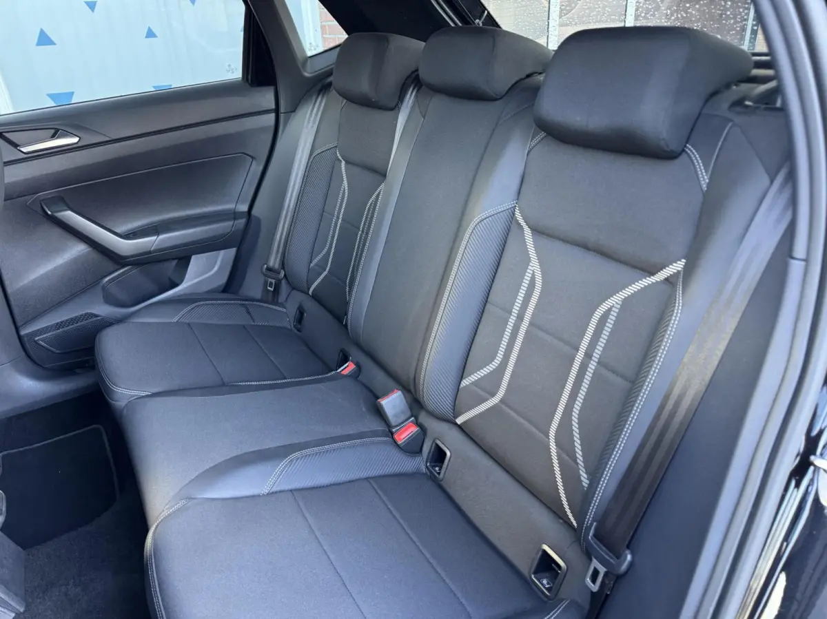 1.0 TSI 110pk R-Line DSG ACC Virtuele CockpitCarPlay Camera Leder LED Stlvw Garantie