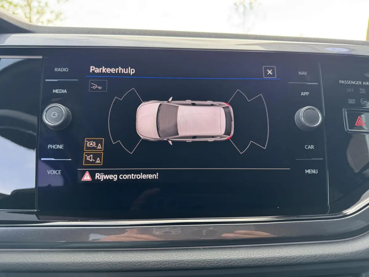 1.0 TSI 110pk R-Line DSG ACC Virtuele CockpitCarPlay Camera Leder LED Stlvw Garantie