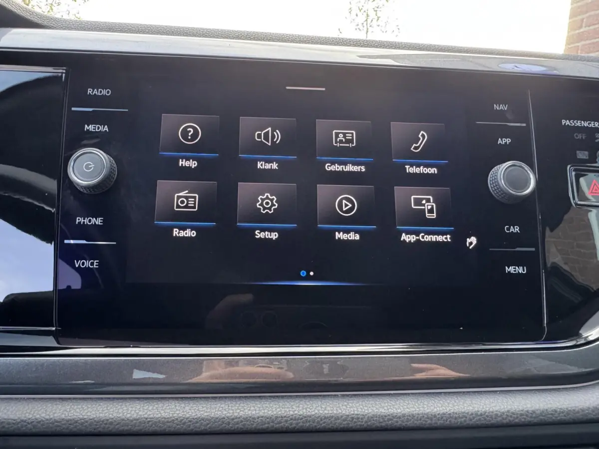 1.0 TSI 110pk R-Line DSG ACC Virtuele CockpitCarPlay Camera Leder LED Stlvw Garantie